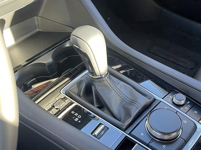 2025 Mazda Mazda3 Sedan 2.5 S Select Sport Image 22 of 38