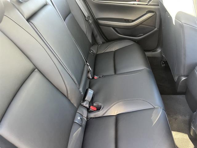 2025 Mazda Mazda3 Sedan 2.5 S Select Sport Image 11 of 38