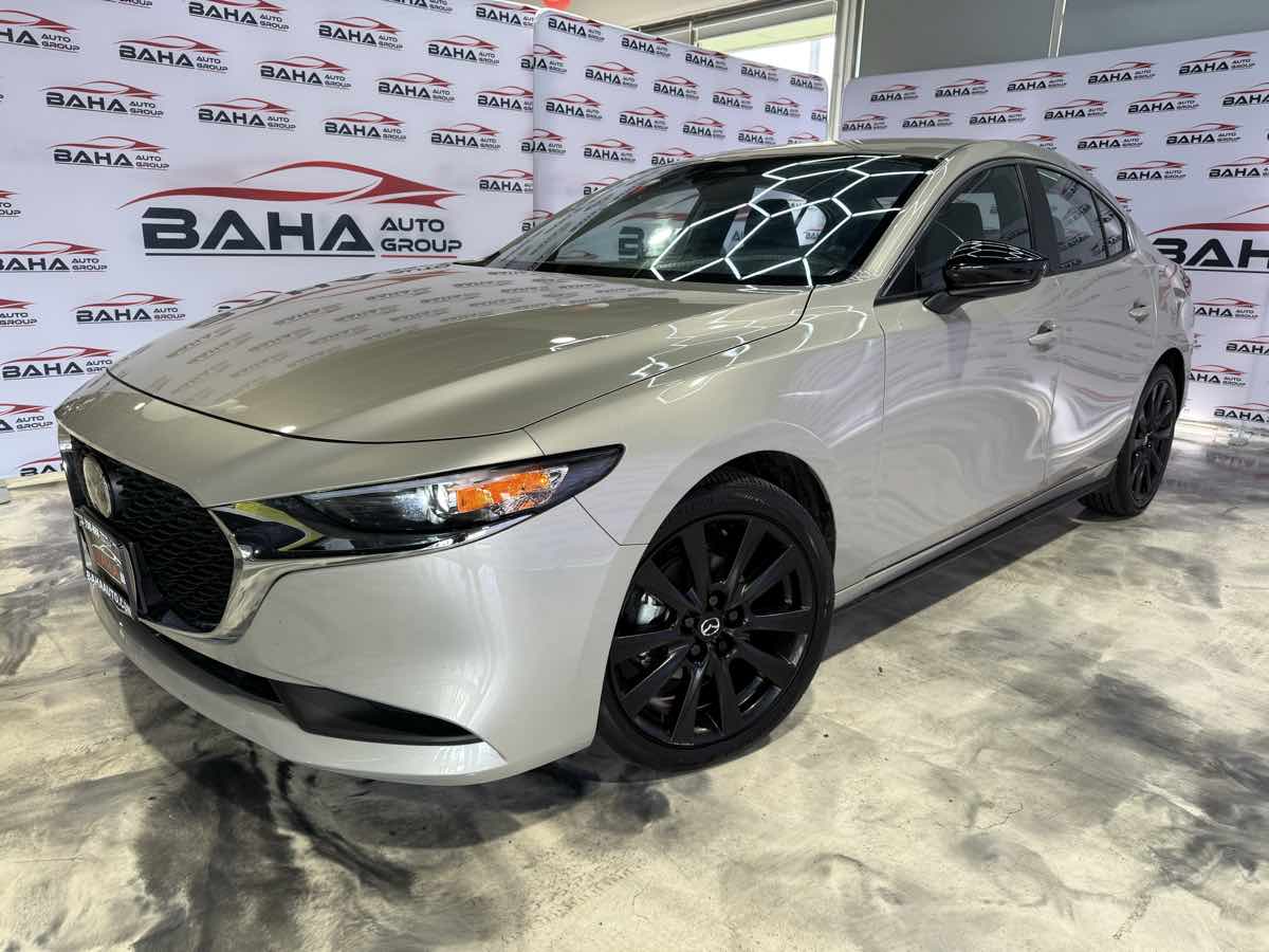 Vehicle image 1 of 52