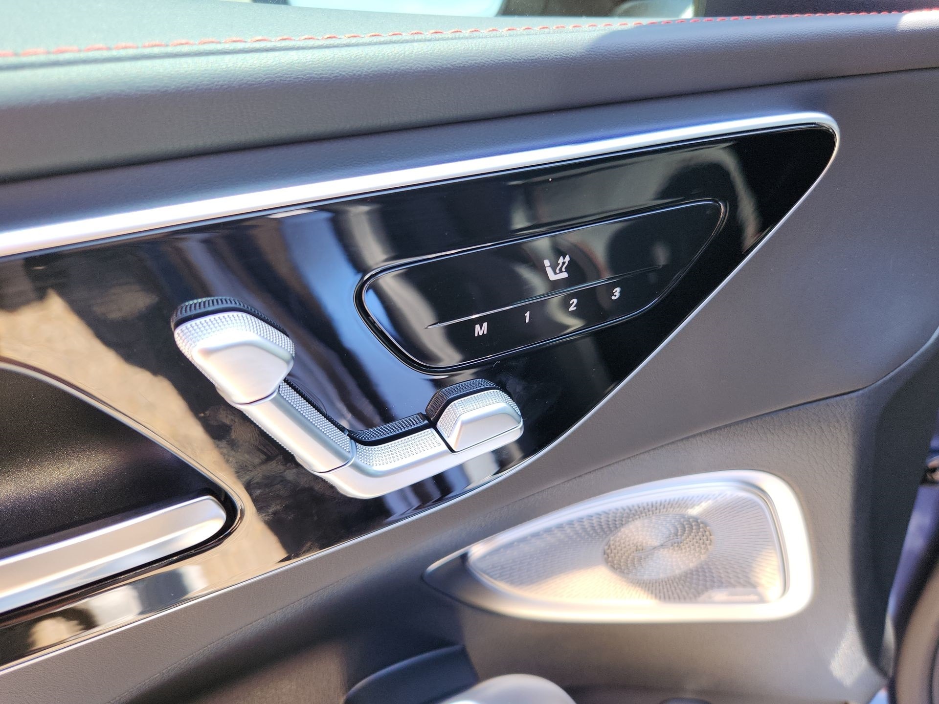 2025 Mercedes-Benz C-Class AMG 43 Image 17 of 22