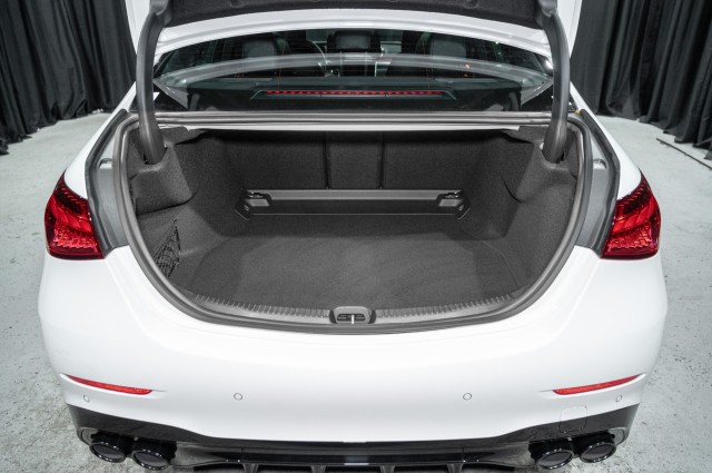 Vehicle image 10 of 25