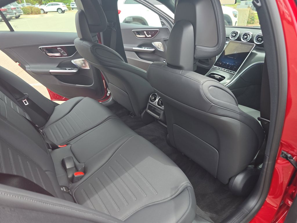 Vehicle image 11 of 37