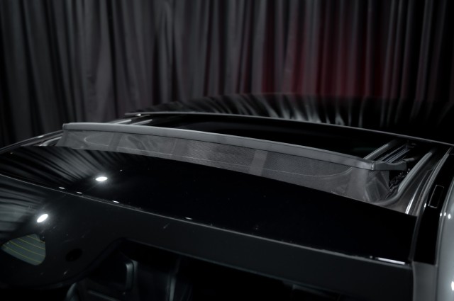 Vehicle image 9 of 23