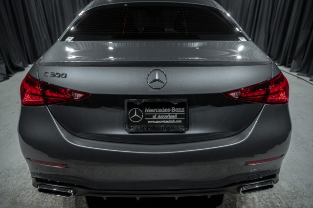 Vehicle image 6 of 23