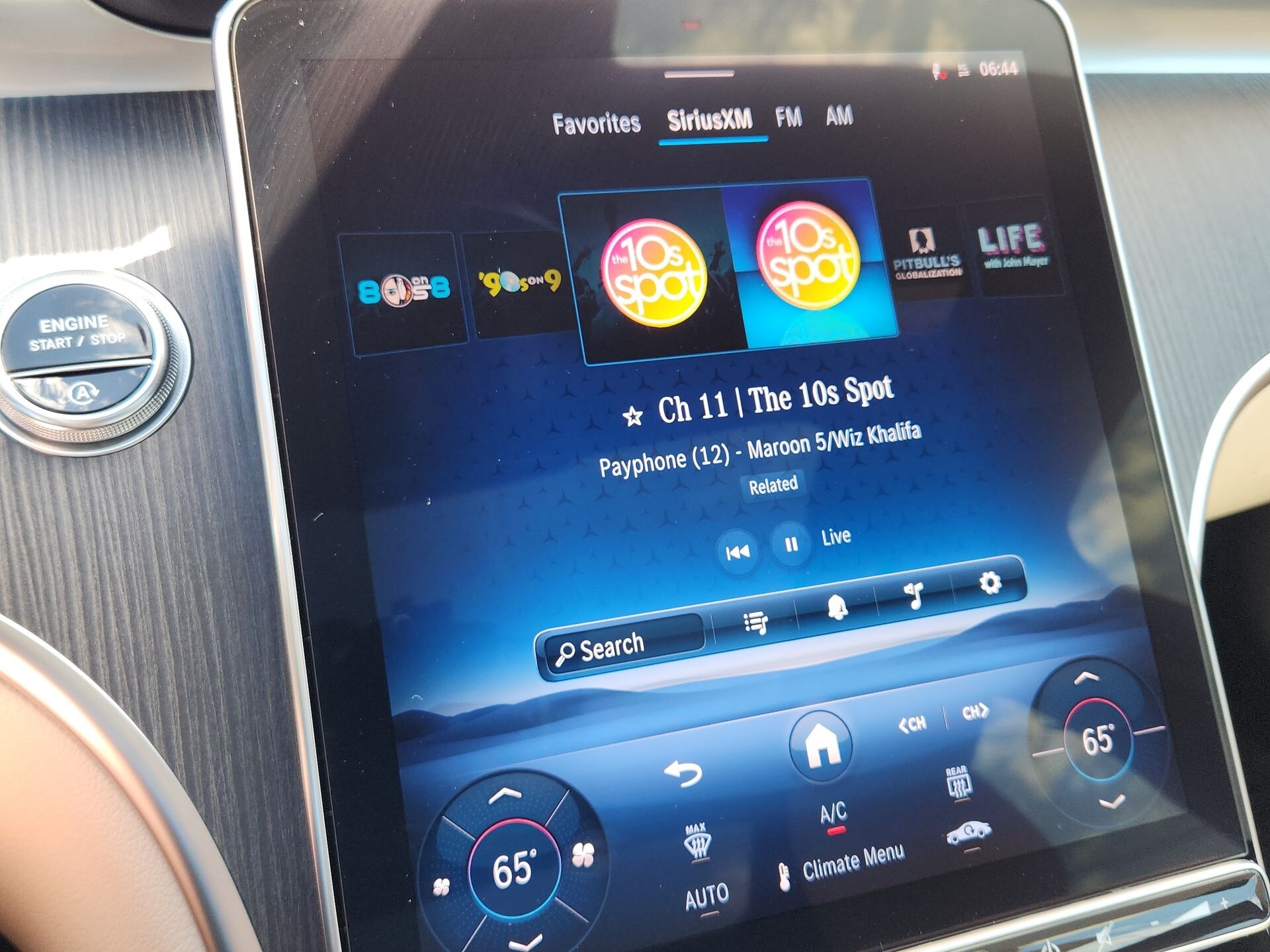 2025 Mercedes-Benz C-Class 300 Image 18 of 22