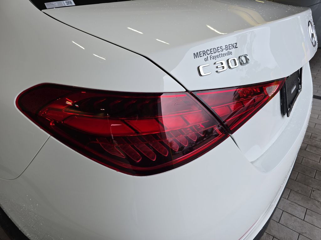 Vehicle image 36 of 38