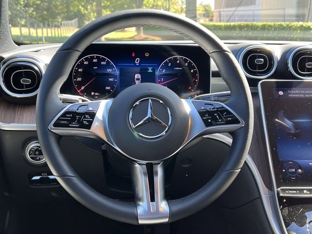 Vehicle image 17 of 37