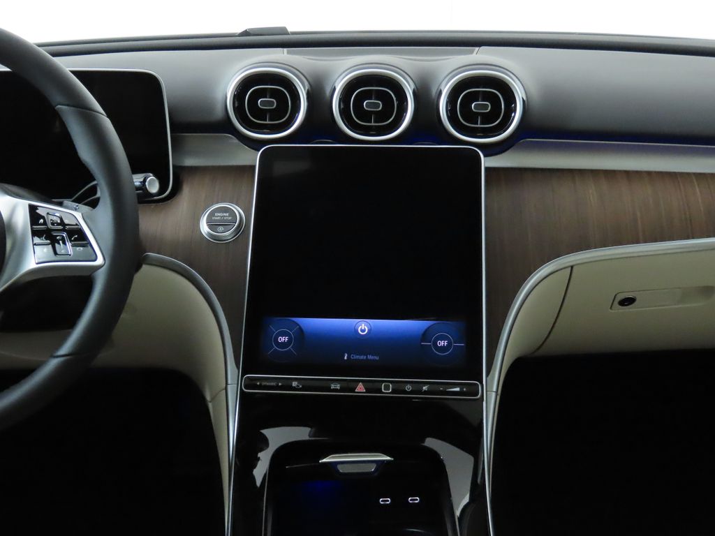 Vehicle image 15 of 33