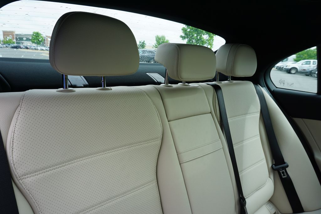 Vehicle image 56 of 67