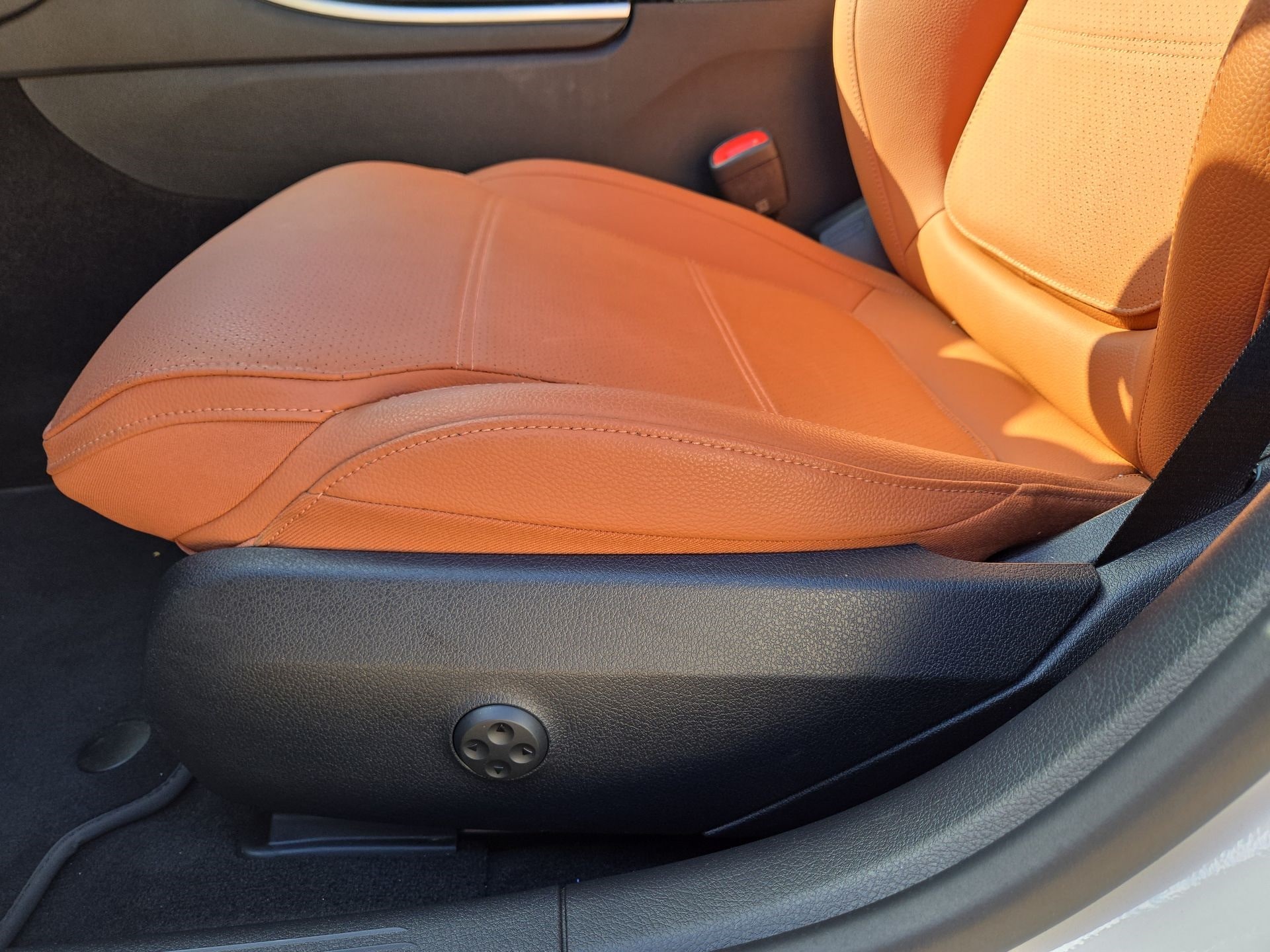 2025 Mercedes-Benz C-Class 300 Image 22 of 22