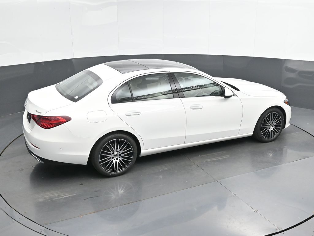 Vehicle image 15 of 49
