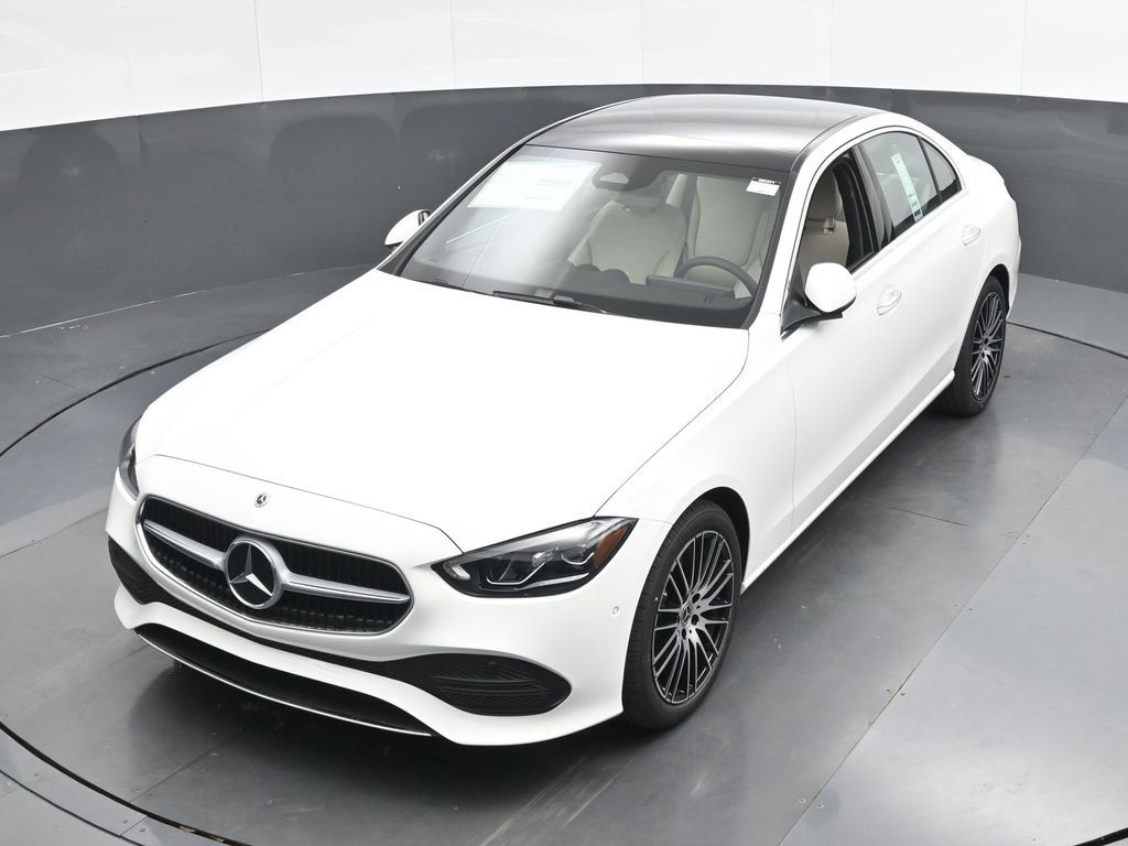 Vehicle image 4 of 49