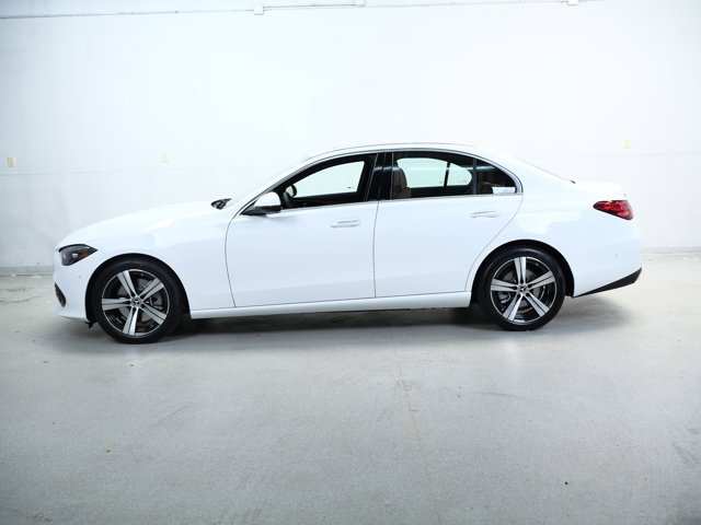 2025 Mercedes-Benz C-Class 300 Image 4 of 13