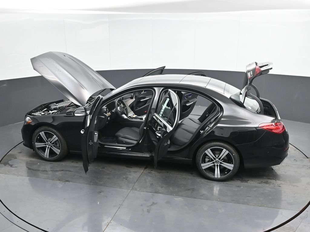 Vehicle image 39 of 49