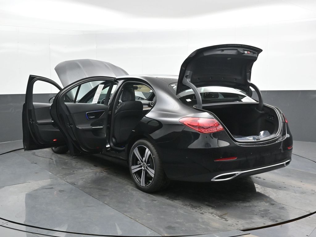 Vehicle image 21 of 49