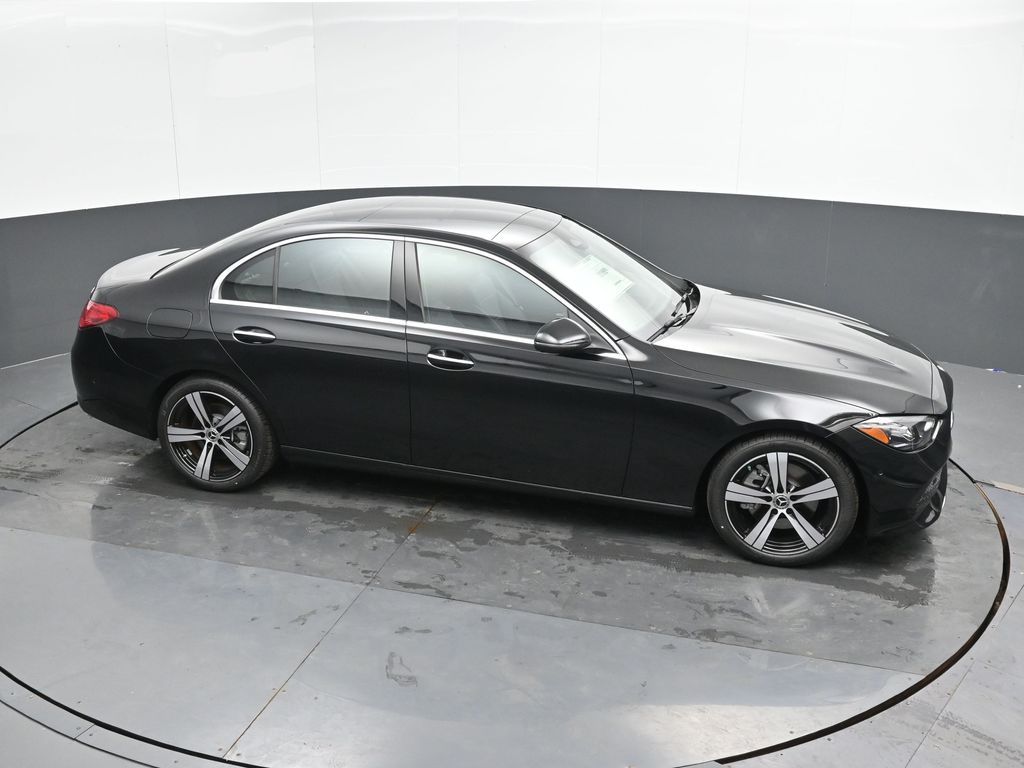 Vehicle image 6 of 49