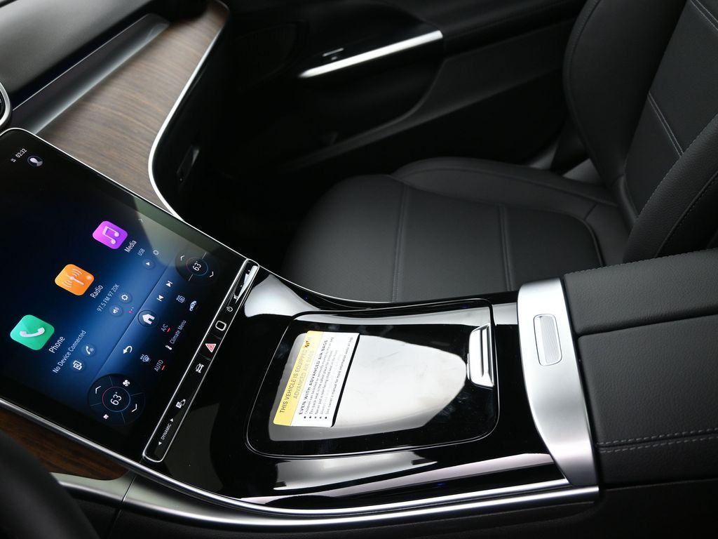 Vehicle image 44 of 49