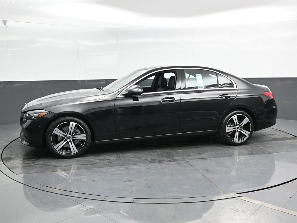 Vehicle image 4 of 49