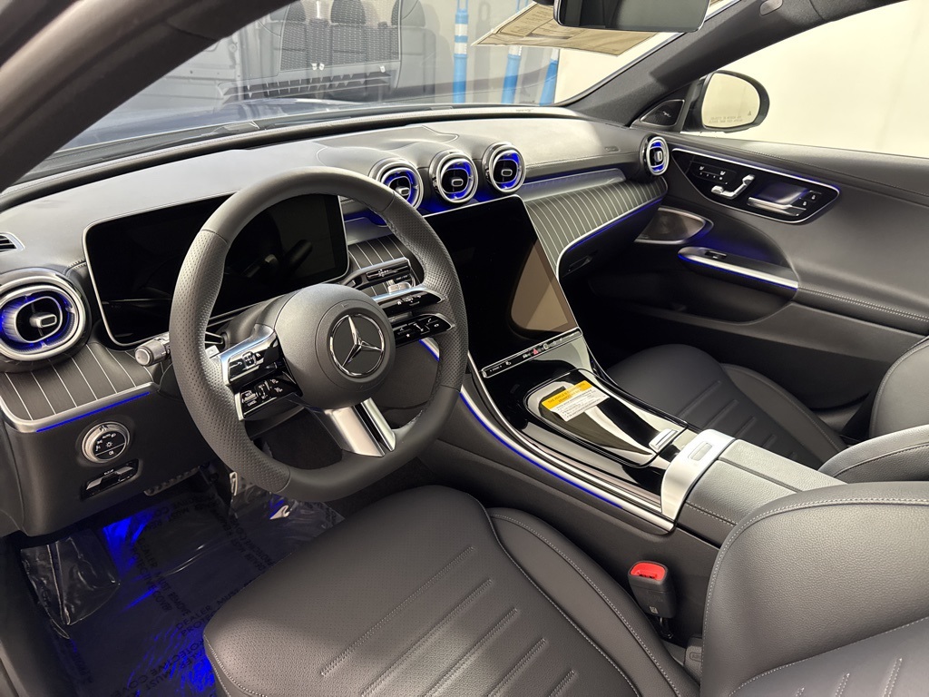 2025 Mercedes-Benz C-Class 300 Image 21 of 33
