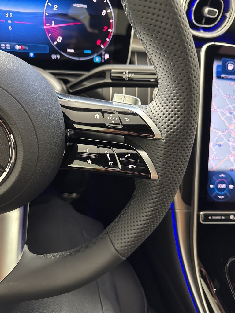 2025 Mercedes-Benz C-Class 300 Image 31 of 33