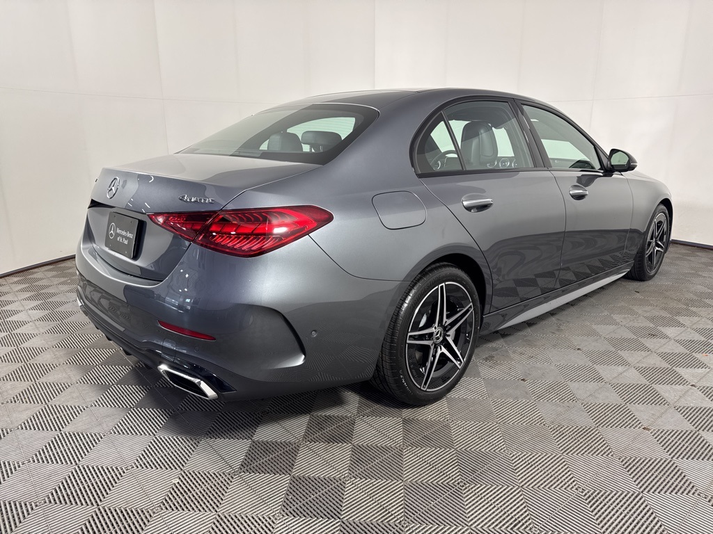 2025 Mercedes-Benz C-Class 300 Image 7 of 33