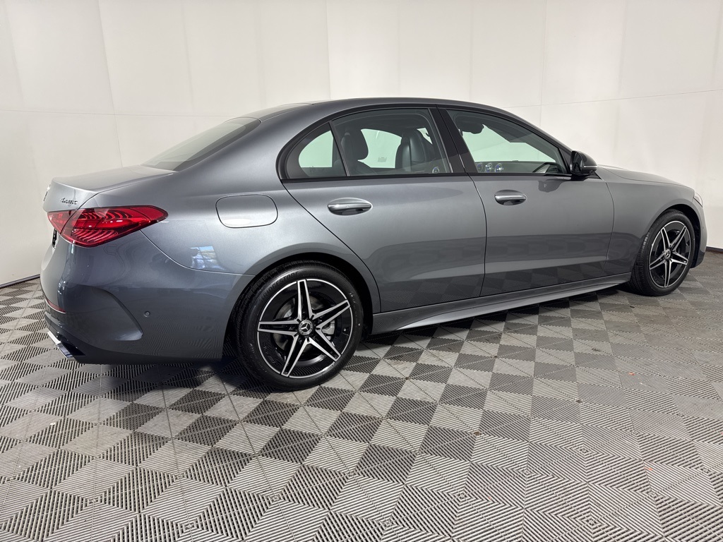 2025 Mercedes-Benz C-Class 300 Image 8 of 33