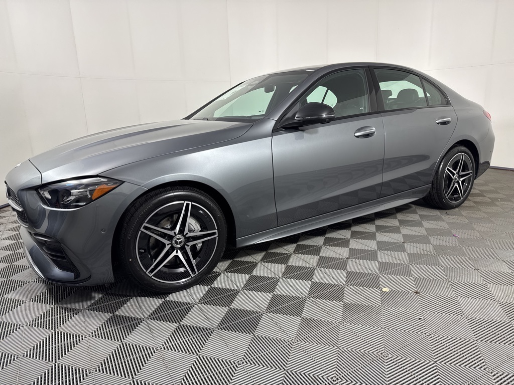 2025 Mercedes-Benz C-Class 300 Image 2 of 33