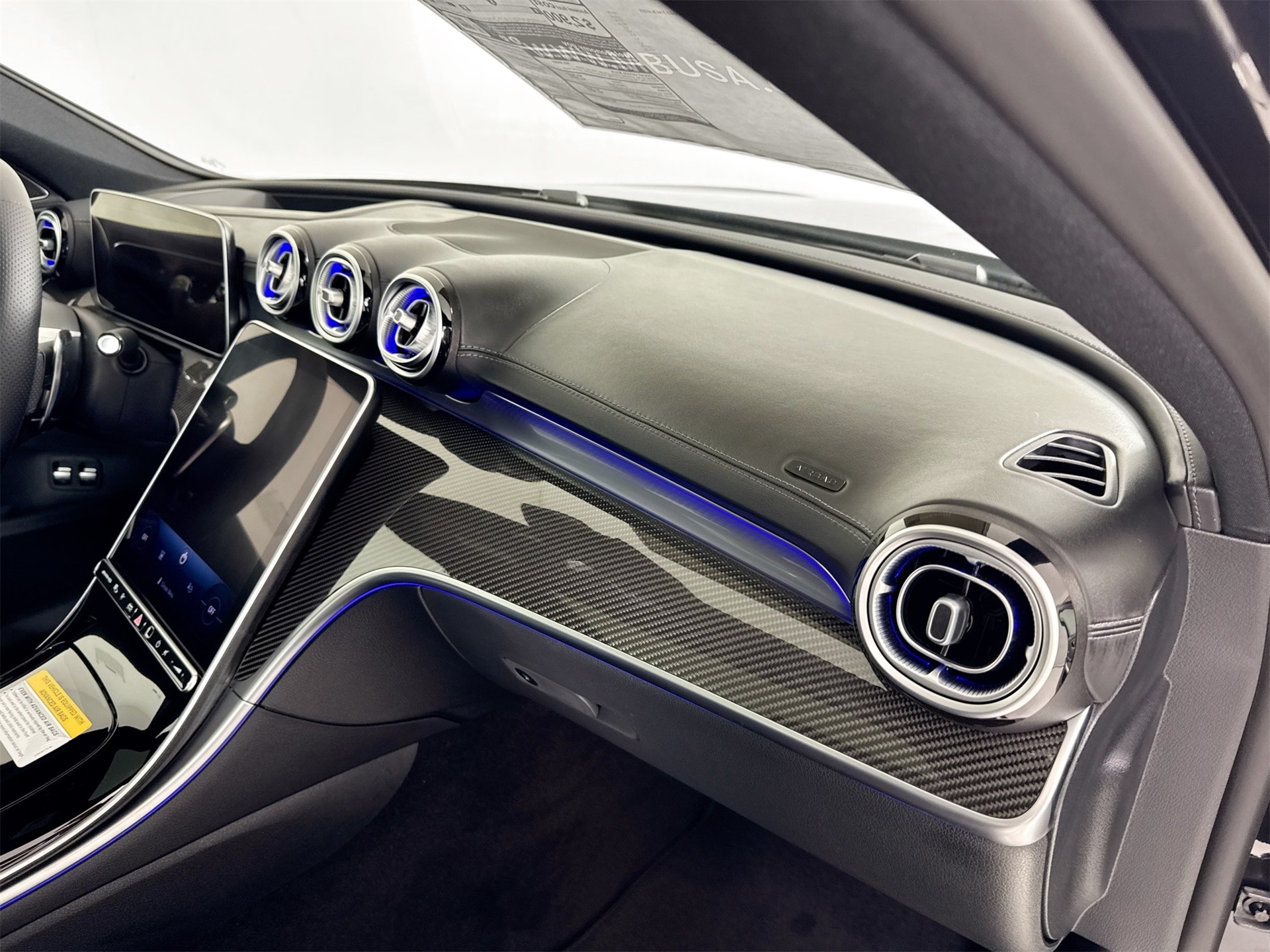 2025 Mercedes-Benz C-Class AMG C 63 S E Performance Image 32 of 35