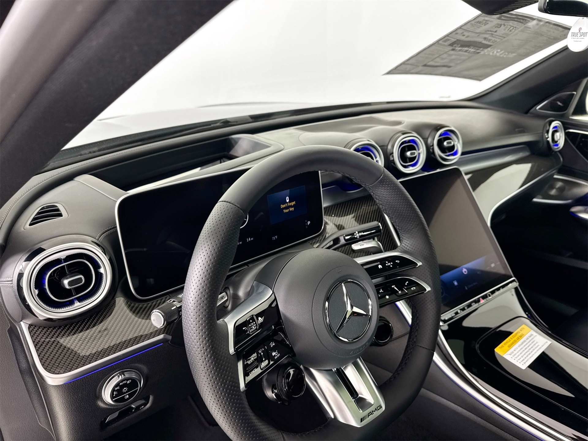 2025 Mercedes-Benz C-Class AMG C 63 S E Performance Image 10 of 35