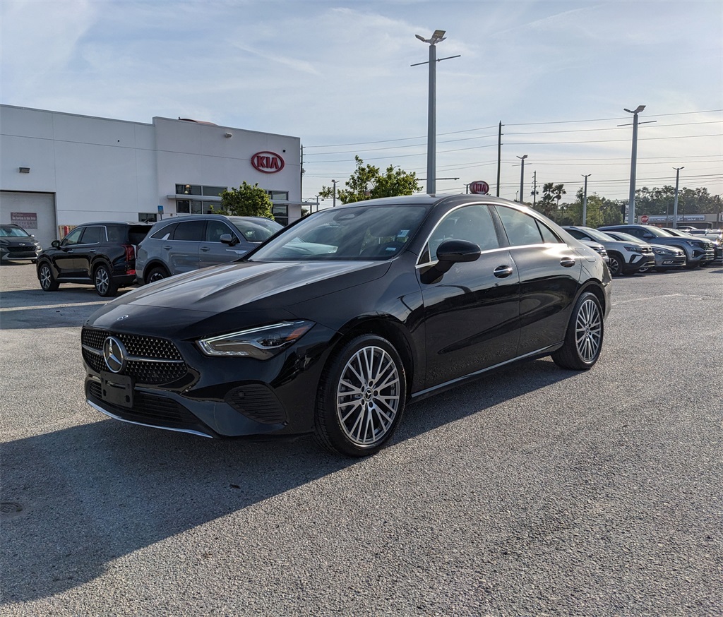 Vehicle image 1 of 37