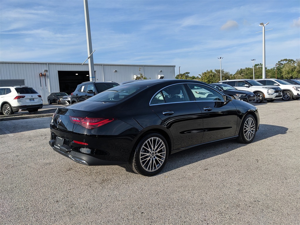 Vehicle image 3 of 37