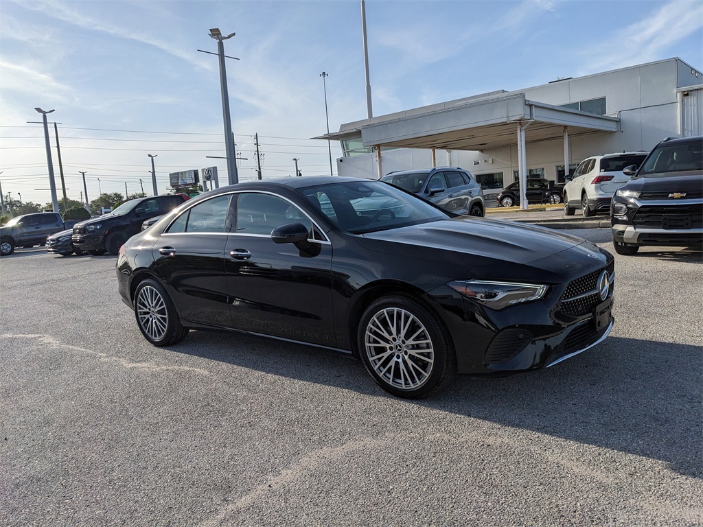 Vehicle image 6 of 37