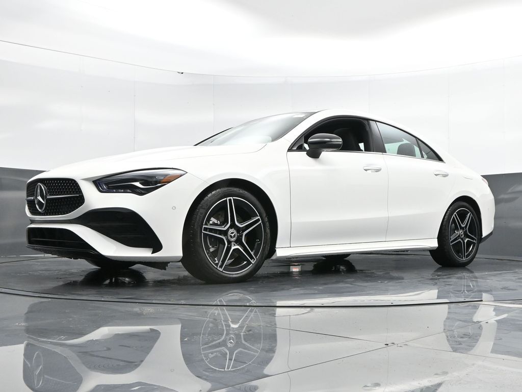 Vehicle image 4 of 51
