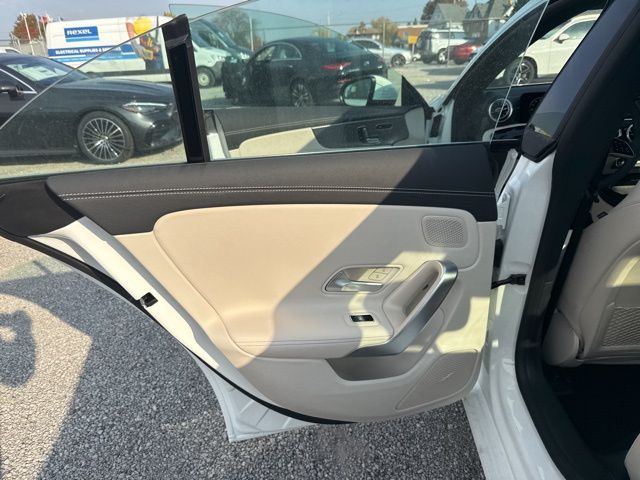2025 Mercedes-Benz CLA 250 Image 12 of 16