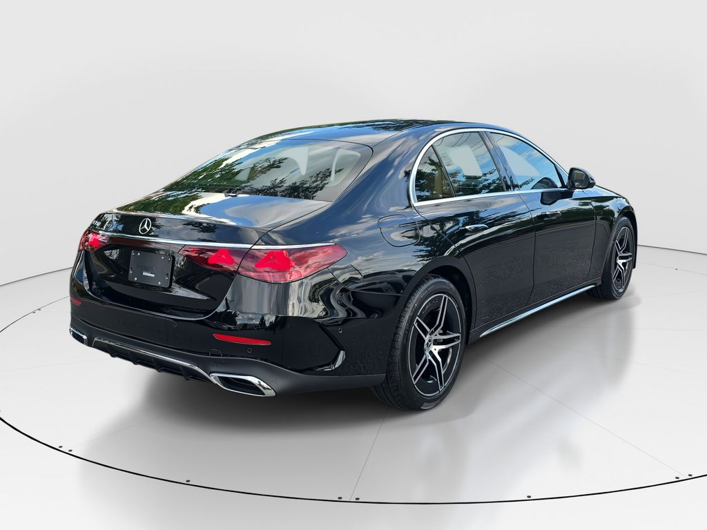 Vehicle image 5 of 39