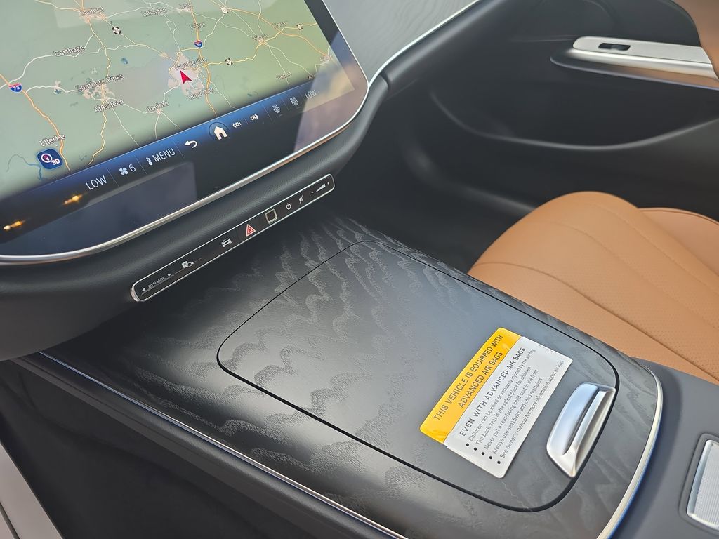 Vehicle image 26 of 39