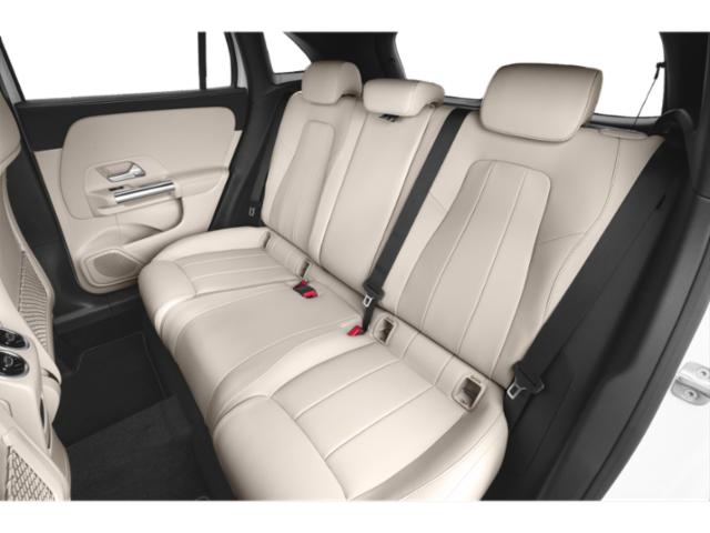 Vehicle image 9 of 11