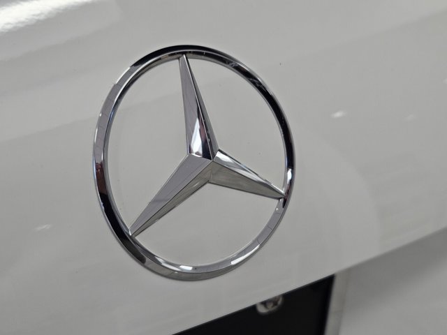 Vehicle image 24 of 42