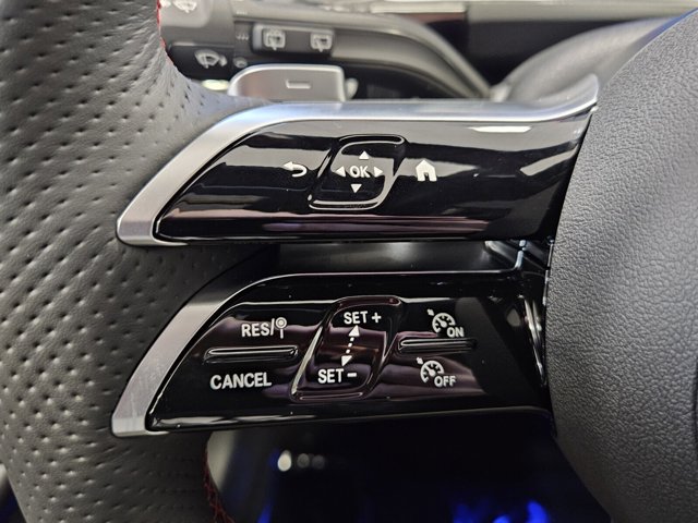 Vehicle image 34 of 42
