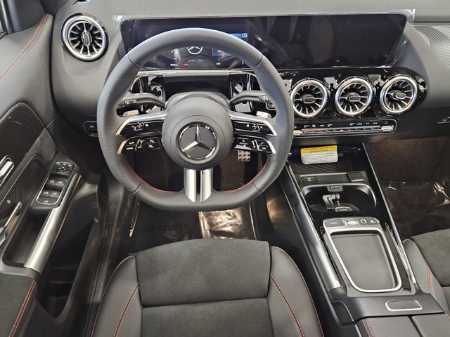 Vehicle image 20 of 42