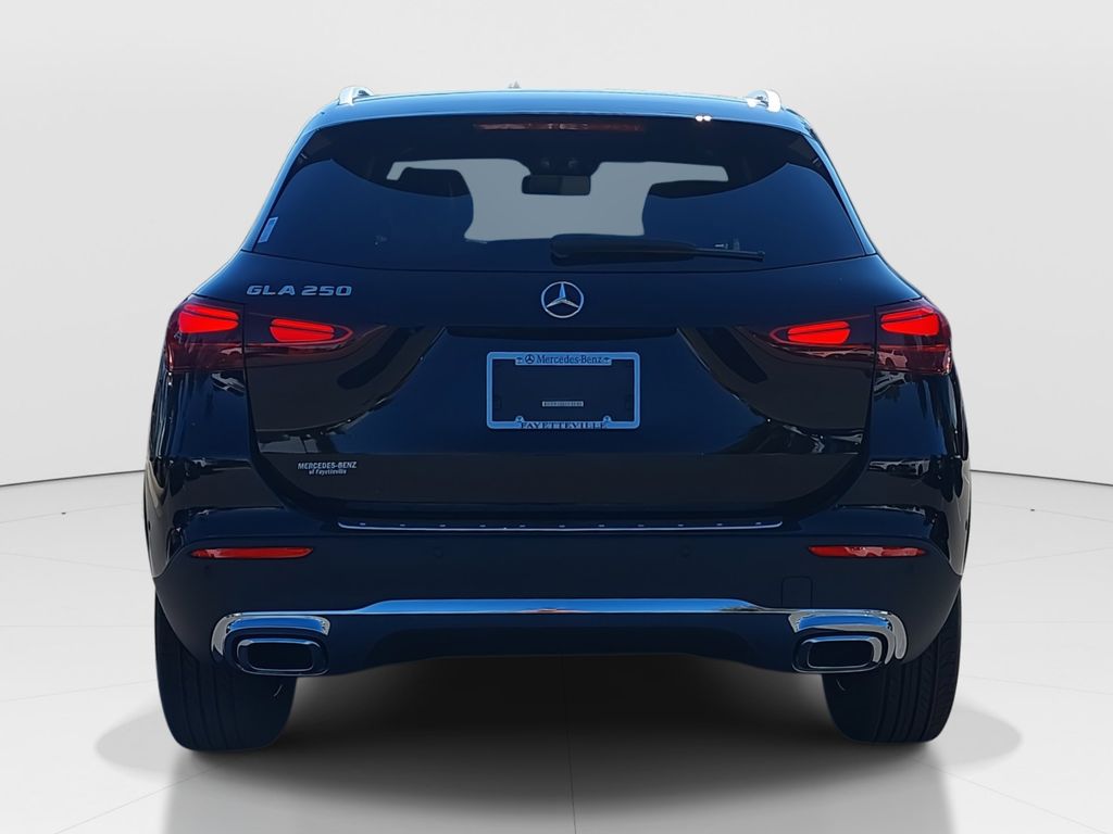 Vehicle image 6 of 31