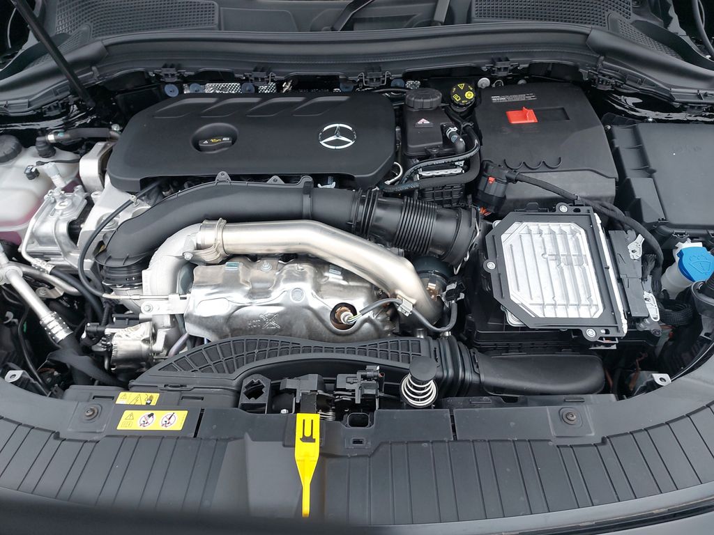 Vehicle image 29 of 35