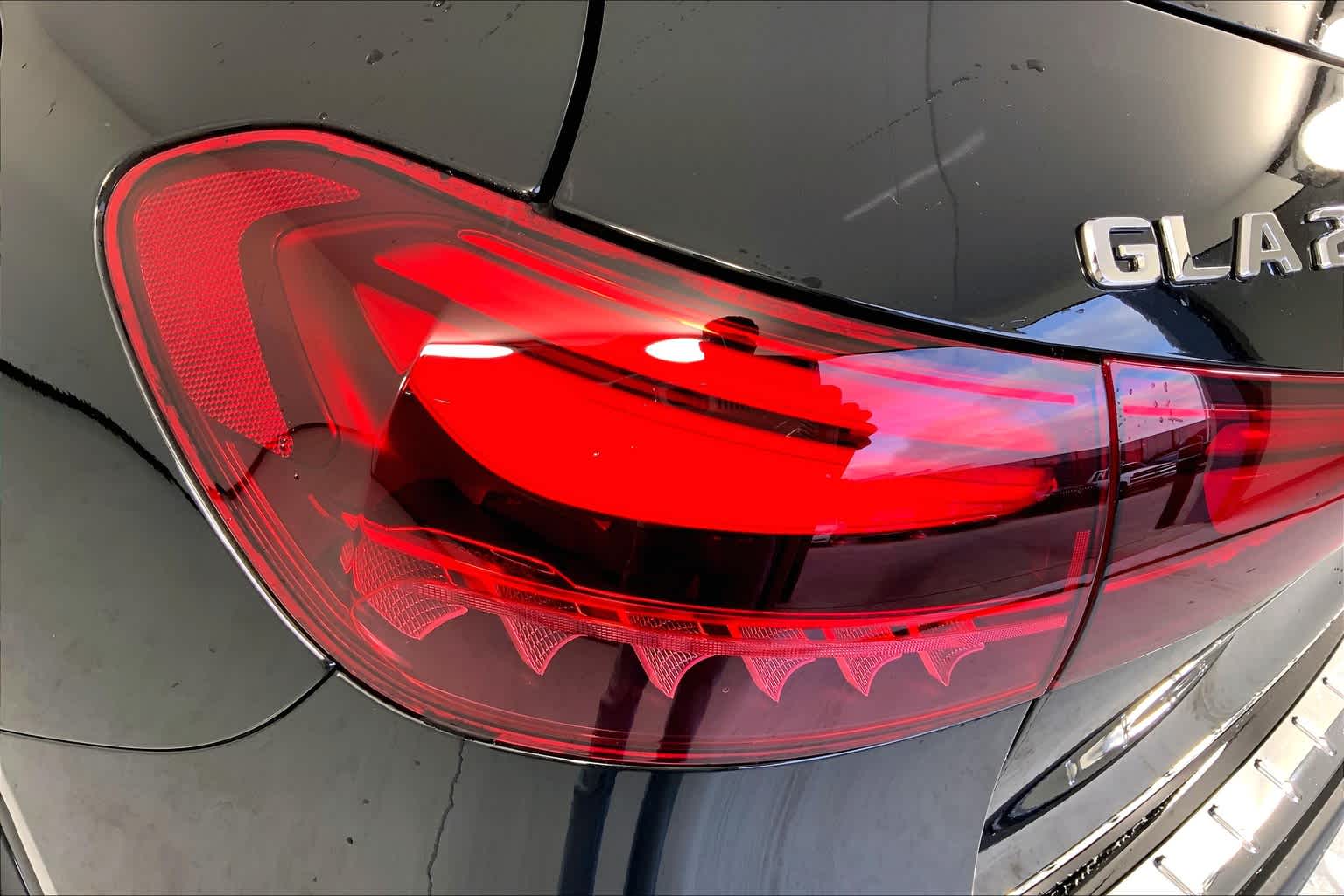 2025 Mercedes-Benz GLA 250 Image 14 of 16