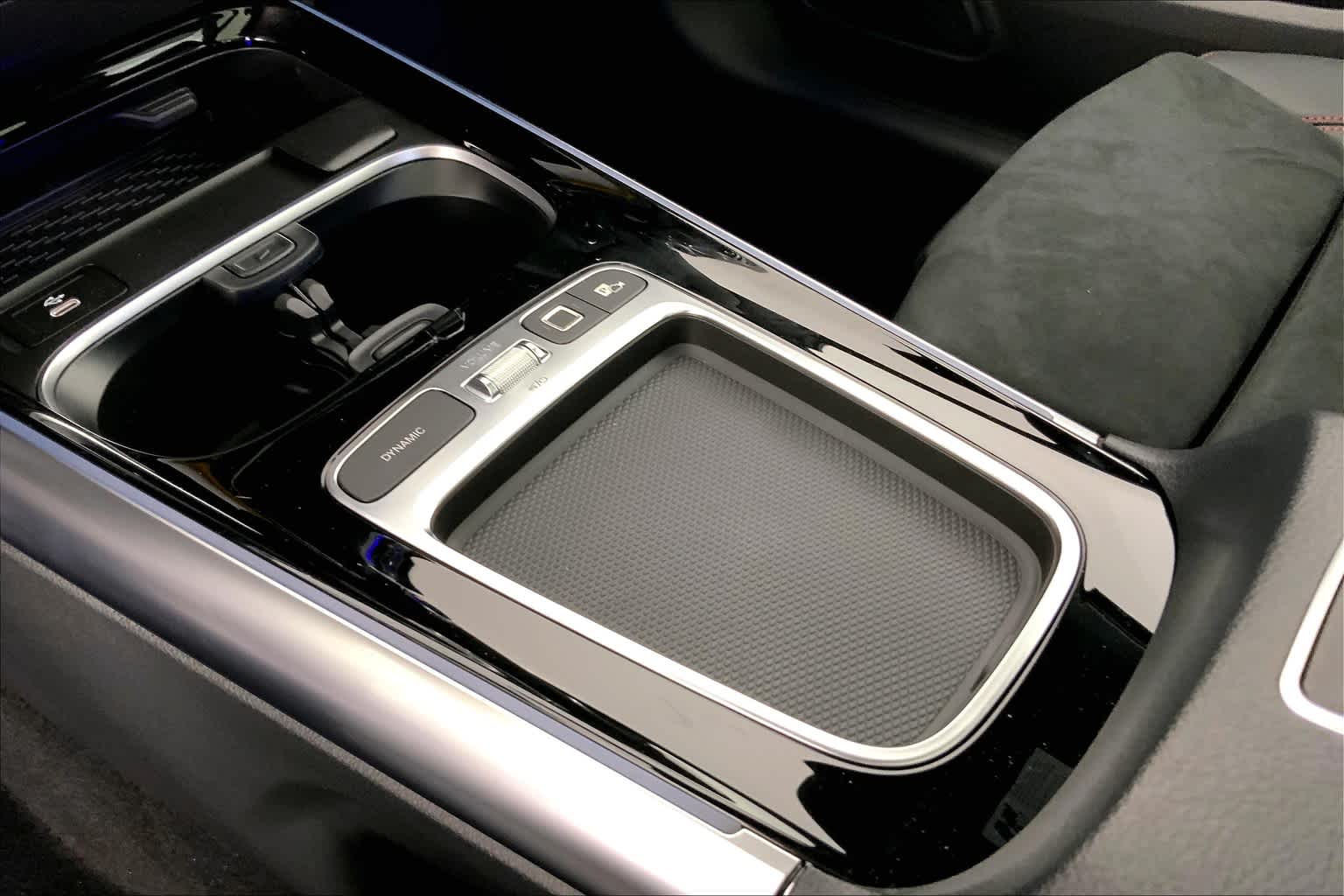 2025 Mercedes-Benz GLA 250 Image 8 of 16