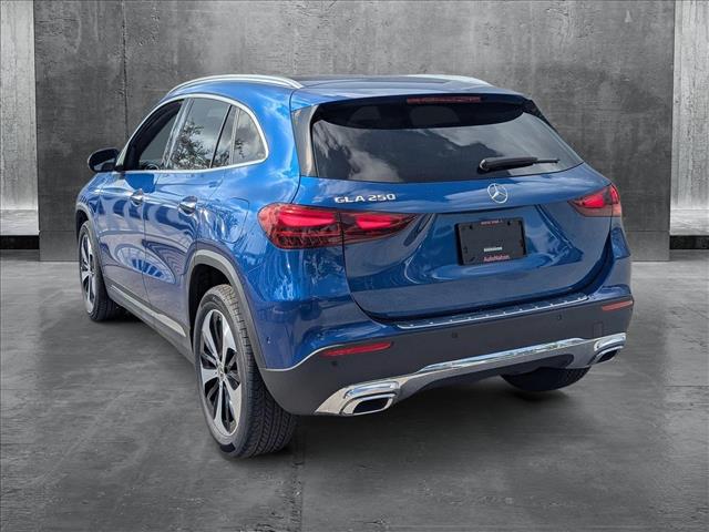 Vehicle image 6 of 16