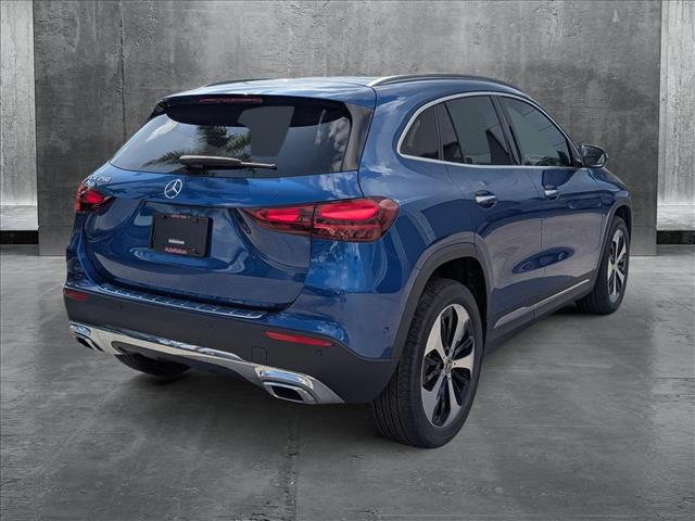 Vehicle image 4 of 16