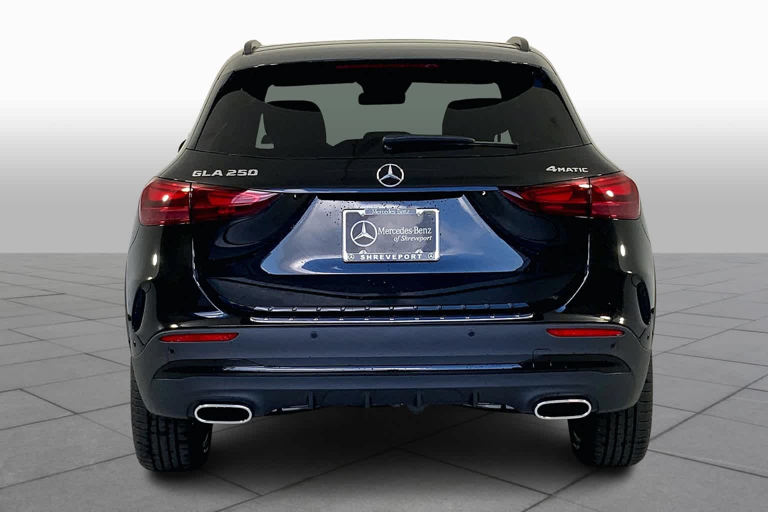 2025 Mercedes-Benz GLA 250 Image 4 of 16