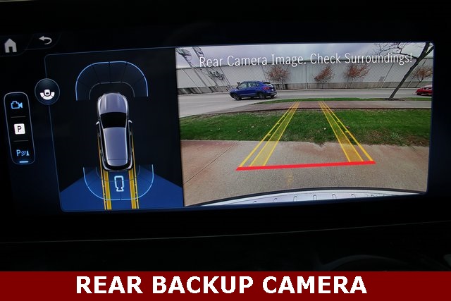Vehicle image 18 of 41