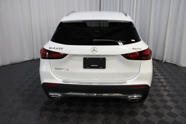Vehicle image 6 of 41