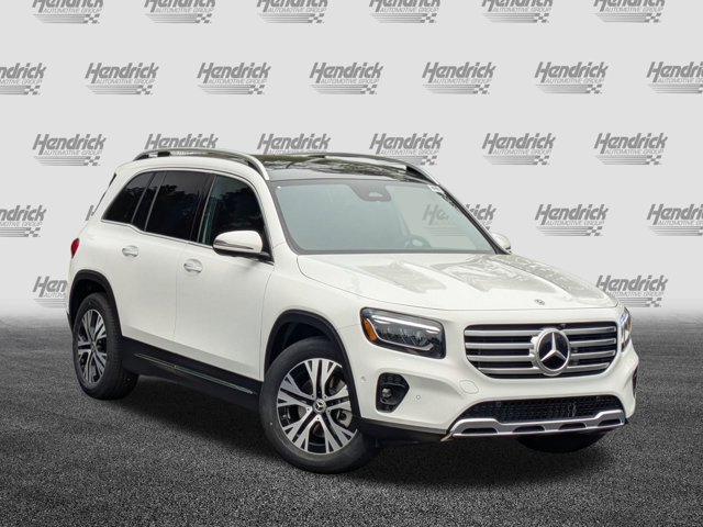 2025 Mercedes-Benz GLB 250 Image 4 of 36